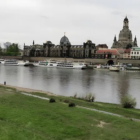 Zur Alten Saege دريسدن